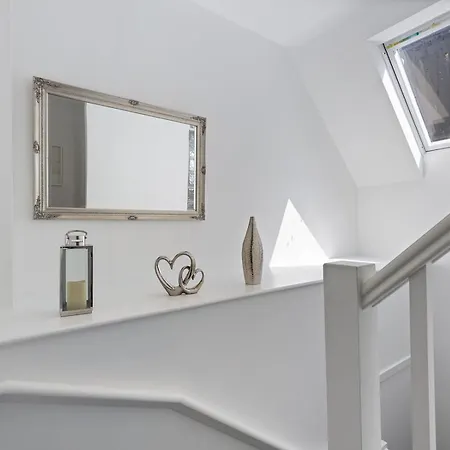 Apartamento Pass The Keys Tannery Mews - Stunning 2-bed With Parking York