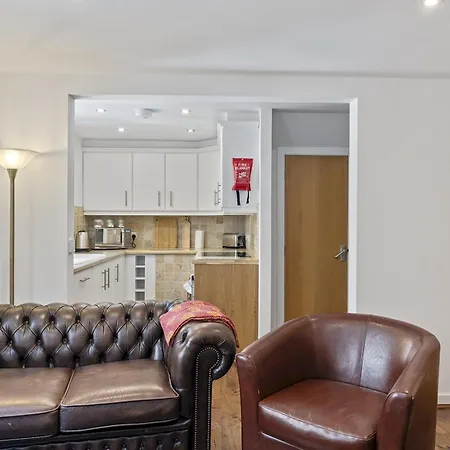 Pass The Keys Tannery Mews - Stunning 2-bed With Parking Apartamento