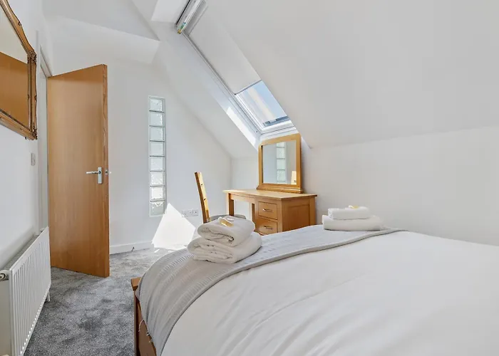 Pass The Keys Tannery Mews - Stunning 2-bed With Parking Appartement