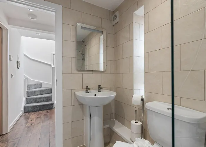 Appartement Pass The Keys Tannery Mews - Stunning 2-bed With Parking *