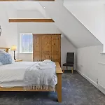 Apartamento Pass The Keys Tannery Mews - Stunning 2-bed With Parking *