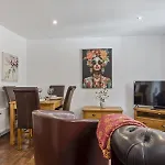 Pass The Keys Tannery Mews - Stunning 2-bed With Parking Apartamento York