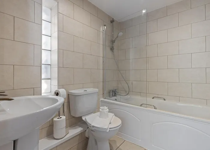 Pass The Keys Tannery Mews - Stunning 2-bed With Parking Apartment